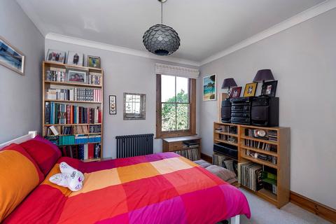 6 Abbey Road, Bexleyheath, DA7 4BD
