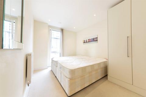 3 bedroom apartment for sale, 15 Indescon Square, London E14