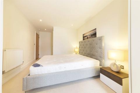3 bedroom apartment for sale, 15 Indescon Square, London E14