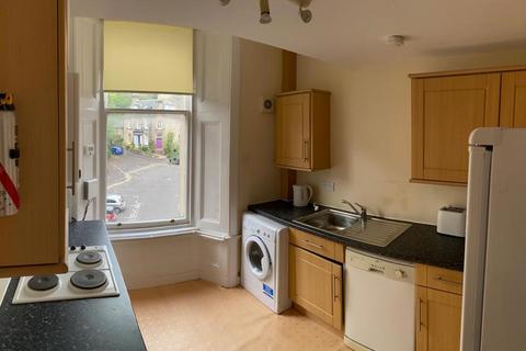 2 bedroom flat to rent, Barnton Street, Stirling, Stirlingshire, FK8