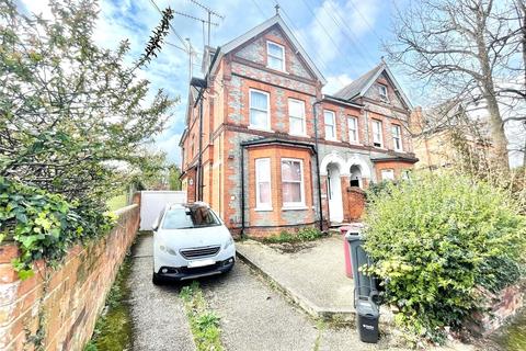 Studio to rent, Brunswick Hill, Reading, Berkshire, RG1