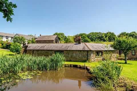 6 bedroom detached house for sale, North Tawton