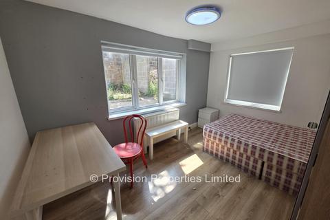 undefined, Cardigan Road, Hyde Park LS6