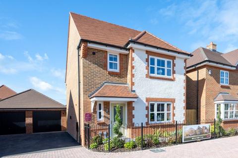 Bewley Homes - The Oaks at Willow Fields for sale, Sweeters Field Road, Alfold, GU6 8UD