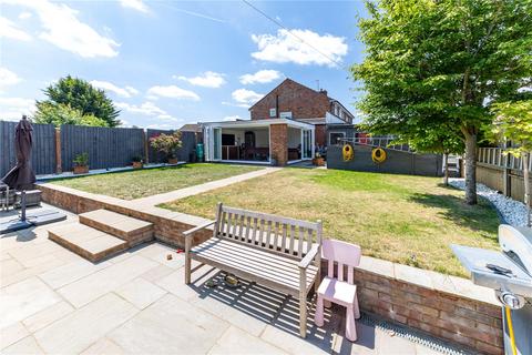4 bedroom semi-detached house for sale, Ravenbank Road, Bedfordshire LU2