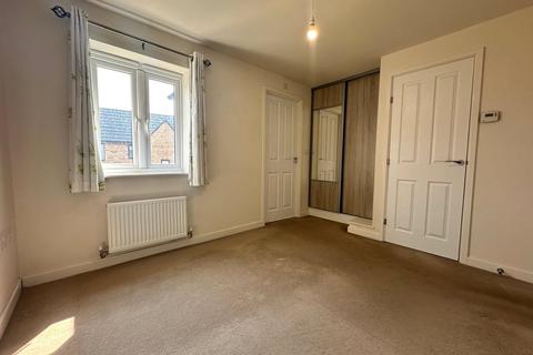 3 bedroom semi-detached house to rent, Sakura Walk, Seacroft, Leeds, West Yorkshire