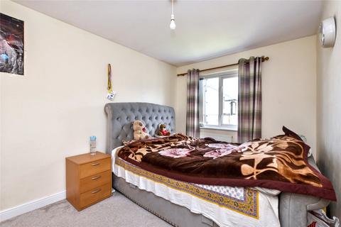 3 Ambleside Gardens, Pudsey, LS28 7NW