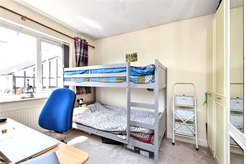 3 Ambleside Gardens, Pudsey, LS28 7NW