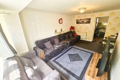 46 Caistor Close, Manchester, M16 8NW