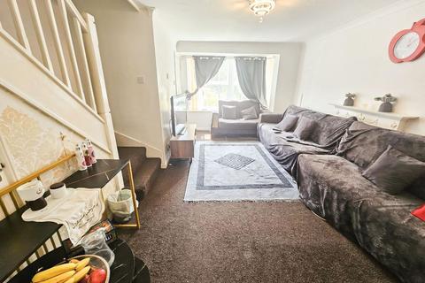 46 Caistor Close, Manchester, M16 8NW