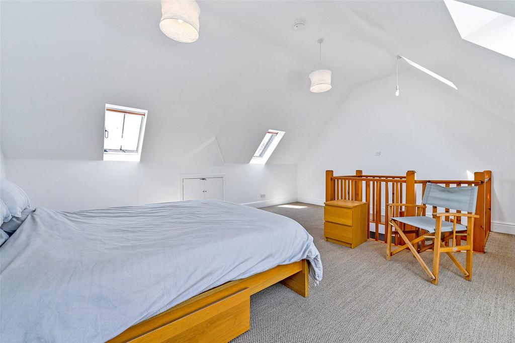 Pricipal Bedroom
