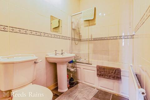 3 bedroom terraced house for sale, Herbert Street, Burnley BB12