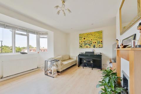 undefined, Grand Drive, London SW20