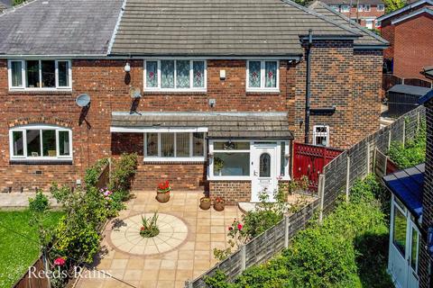 4 bedroom semi-detached house for sale, Holmside Gardens, Greater Manchester M19