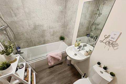 3 bedroom semi-detached house for sale, Heritage Court, Huddersfield HD8