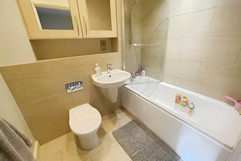 2 Grenoside Grange Close, Grenoside, Sheffield, S35 8LY