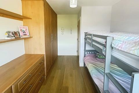 2 Grenoside Grange Close, Grenoside, Sheffield, S35 8LY