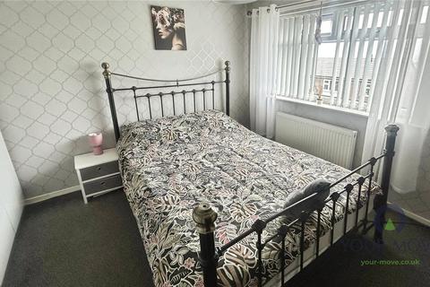 18 Conrad Close, Oldham, OL1 4RN