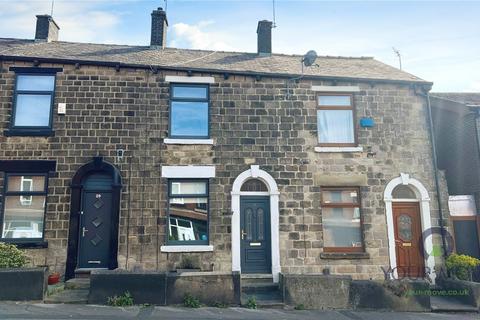 31 Dixon Street, Lees, Oldham, OL4 3NG