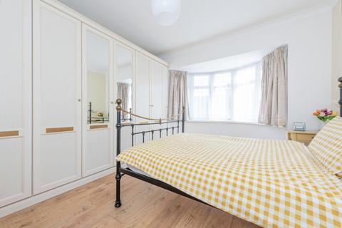 8 Priory Road, Hounslow, TW3 2RA