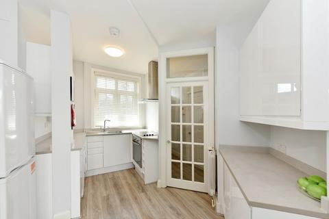 2 bedroom flat to rent, Ranelagh Garden Mansions, Ranelagh Gardens, SW6