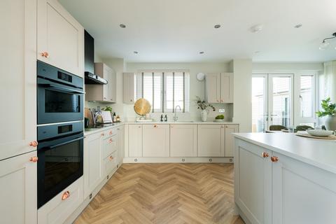 5 bedroom detached house for sale, The Aireton - Plot 85 at Capstone Oaks, Capstone Oaks, North Dane Way ME5