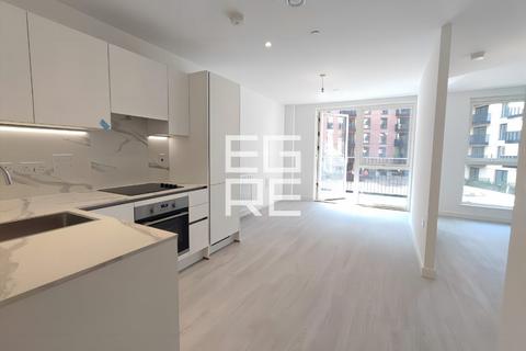 Studio to rent, Arusha Court, London UB3