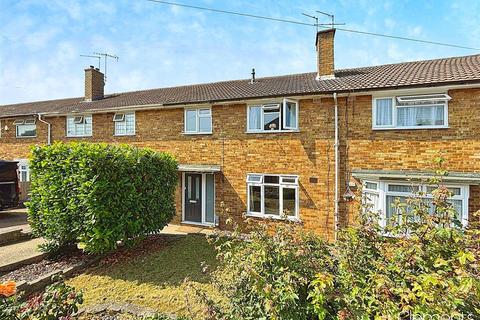 4 Highbarns, Hemel Hempstead, HP3 8AG