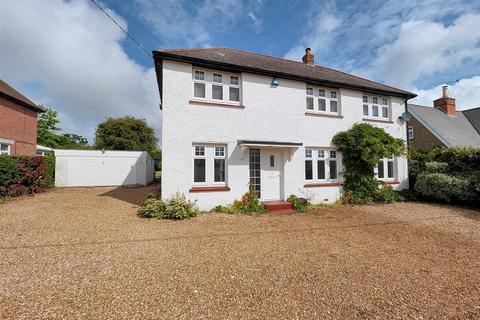 Heathfield Road, Bembridge, PO35 5UQ