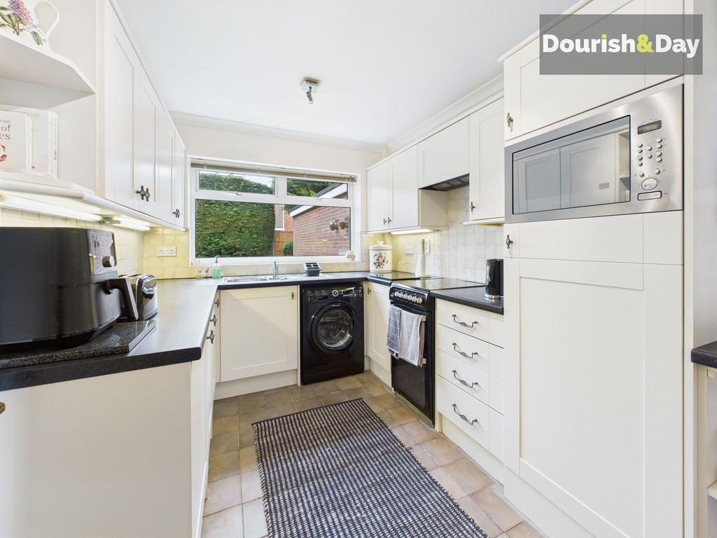 Fitted Breakfast Kitchen