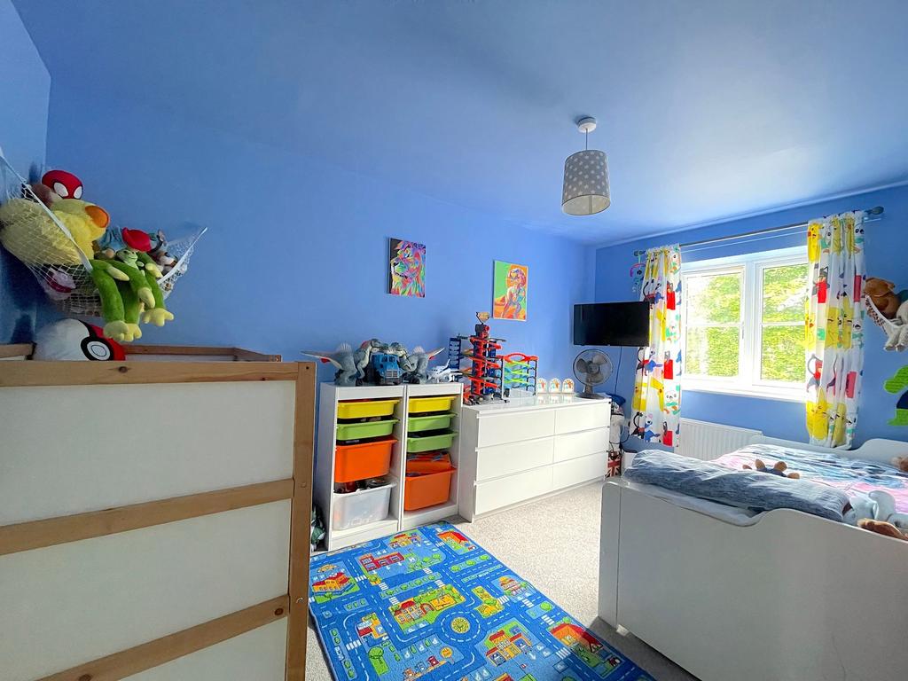 Bedroom One (3)