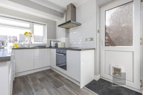 3 bedroom semi-detached house for sale, Mortimer Close, Norwich NR17