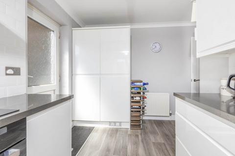 3 bedroom semi-detached house for sale, Mortimer Close, Norwich NR17