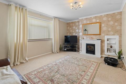 3 bedroom semi-detached house for sale, Olives Meadow, Uckfield, East Sussex, TN22