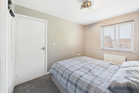3 bedroom semi-detached house for sale, Airedale Drive, Bridlington