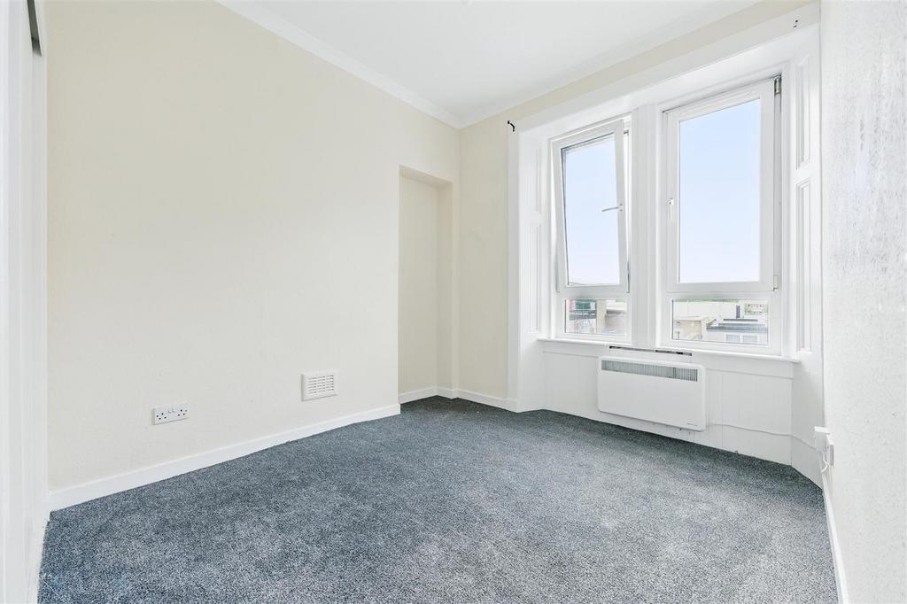 27c Carnegie Drive011.jpg