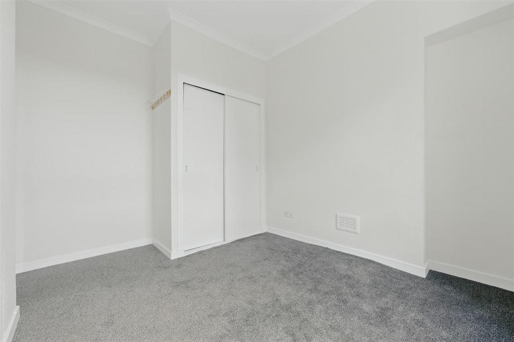 27c Carnegie Drive012.jpg