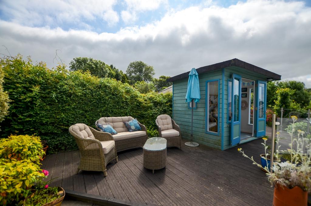 To Book A Viewing Call TPS Lostwithiel on 01208 87