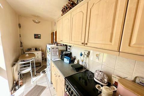 undefined, East View, Elland