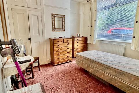 60 Upper Luton Road, Chatham, ME5 7BG