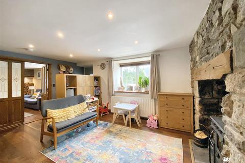 4 bedroom detached house for sale, Llanddowror, St Clears