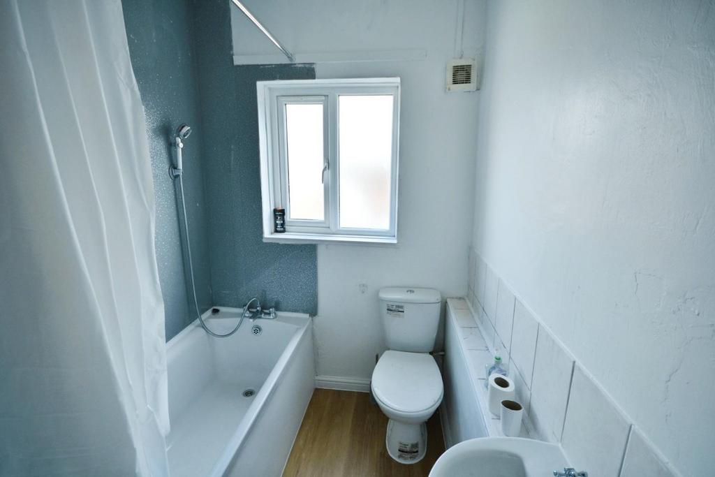 Ce8127f4-DSC 0018.JPG