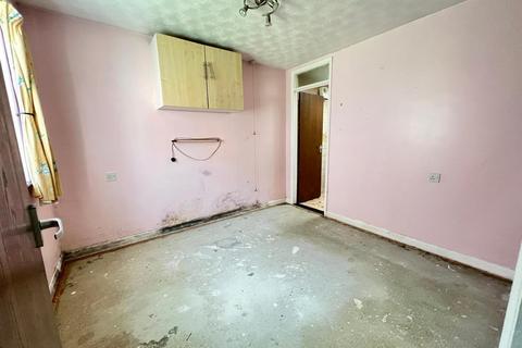undefined, Golding Court, Ilford