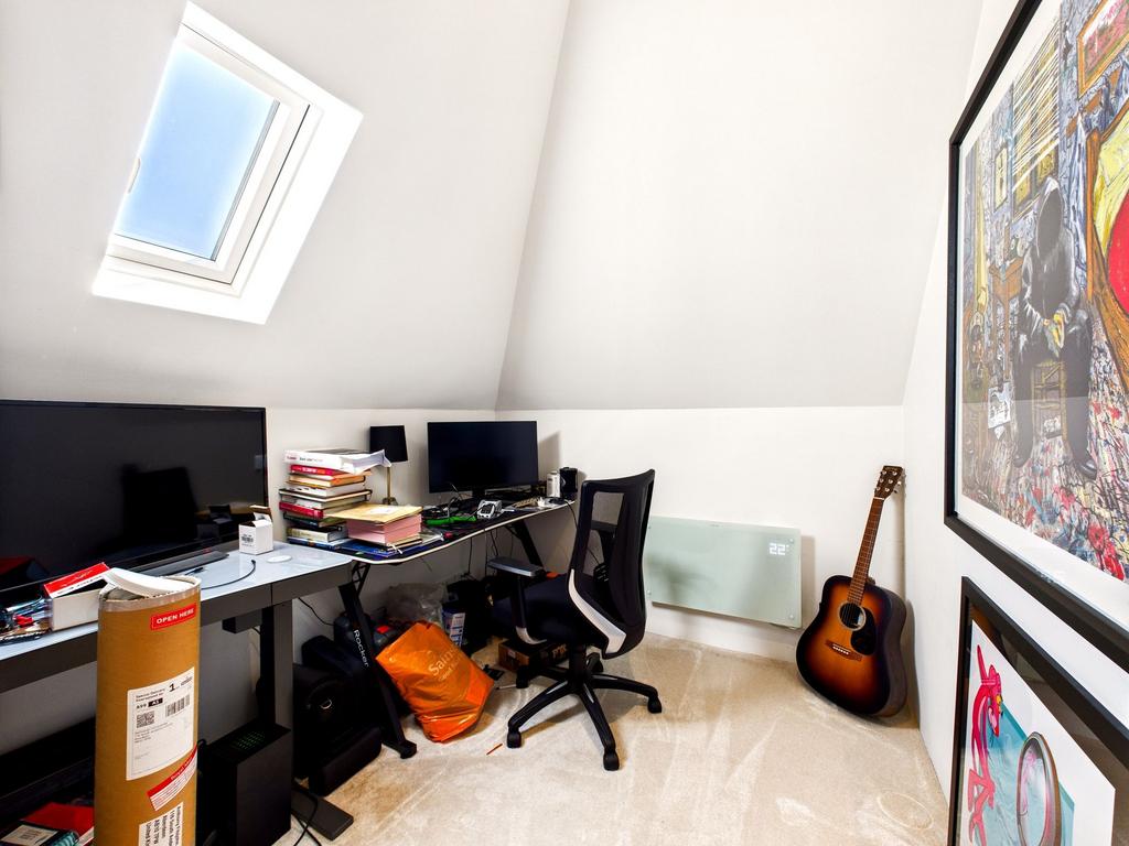 Bedroom 4 or study