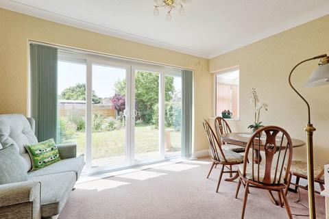 32 Bramble Road, Daws Heath, Benfleet, SS7 2UN