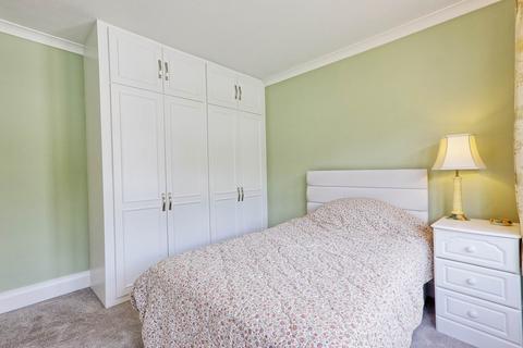 32 Bramble Road, Daws Heath, Benfleet, SS7 2UN