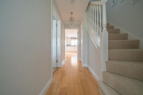 4 bedroom detached house for sale, Ferryside, Thelwall