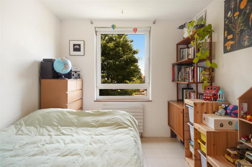 Flat 13, 2 Gautrey Road - yfky9 Af0 F5 FYun EO8 Cru.jpg