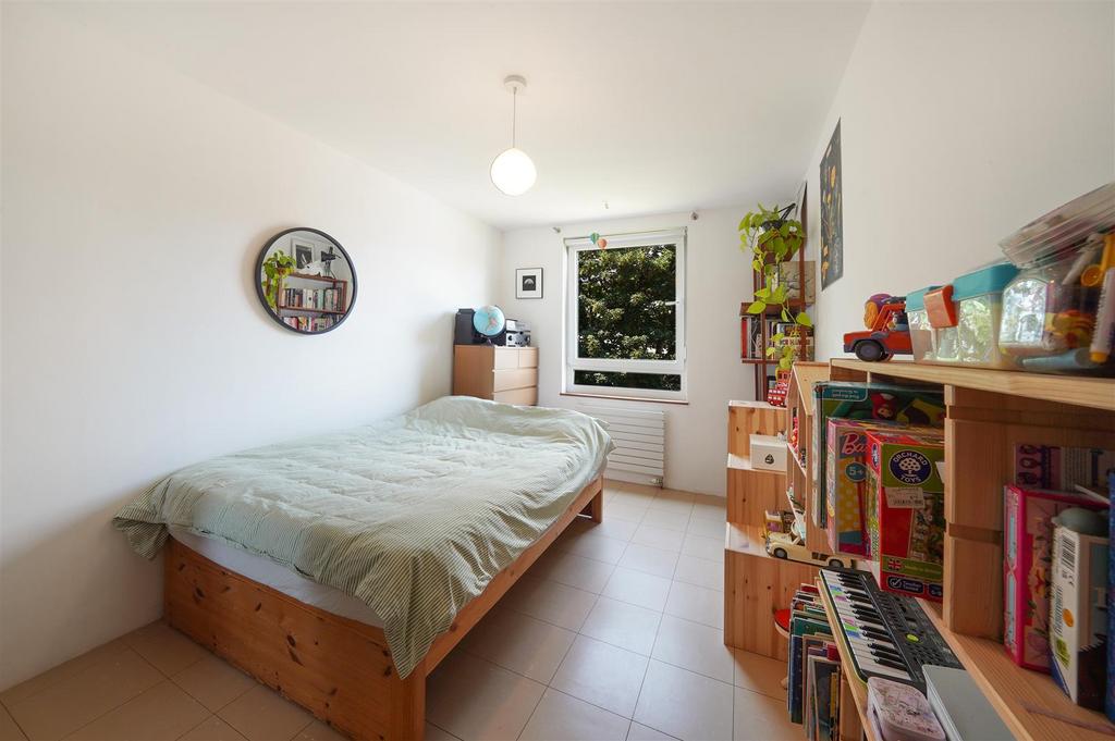Flat 13, 2 Gautrey Road - im Xgl Y6f Gqik Ru15 AIBL.jpg