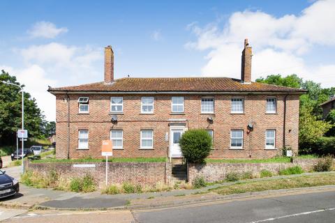 3 bedroom flat for sale, Northdown Road, Newhaven, East Sussex. BN9 9JF